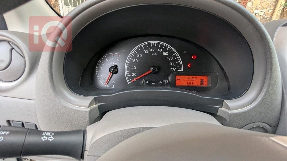 نيسان صني